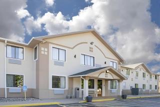 Quality Inn & Suites Howe - Sturgis - Howe - 0