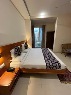 Pooja Residency Sector 45 - 4