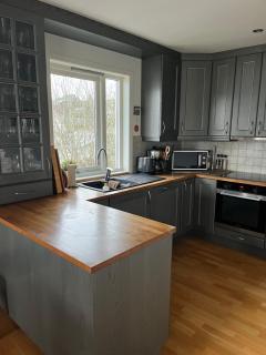 Central and spacious home - Stord - 6