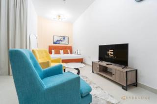 Perfect Midtown Studio Bright & Stylish - 3