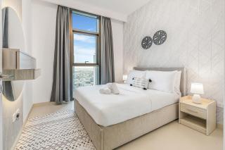 Modern 1BR apartment in Burj Crown - 9