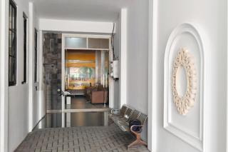 TwoSpaces Living at Nabila Semampir Homestay - 2