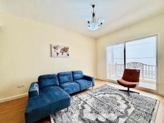 Homes2Retreat - JVC Charm - 1BR Apt with Private Balcony - 3