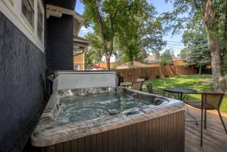 Hot Tub Midtown Omaha Fire Pit Close To Zoo - 9