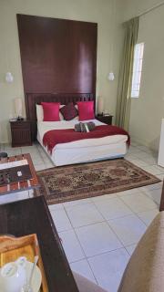 Bains House - Upington - 1