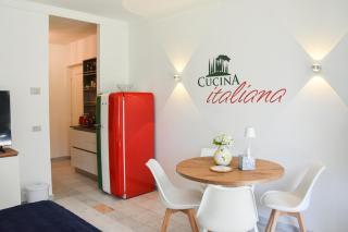 Cozy apartment on the lake, with pool, terrace and free parking - Casa Felice - Porto Ceresio - 3