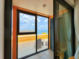 Momento Phu Quoc Hillside Apartment - Sea View & Firework - 1