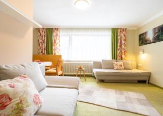 Chalet Ferienhaus Hubertus - 6