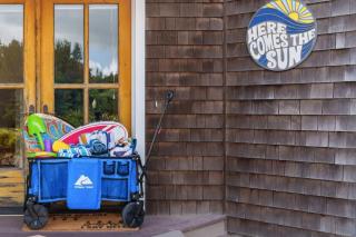 Here Comes The Sun, Steps To The Beach - 6