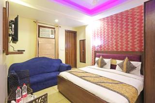 Hotel Tom -- Near Nizamuddin Railway Station - New Delhi - 9