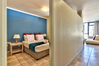 1 Bedroom Apartment in Four Seasons - 3