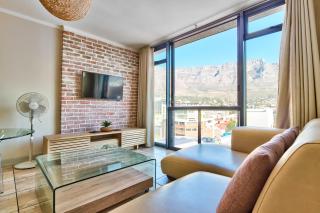 1 Bedroom Apartment in Four Seasons - 0