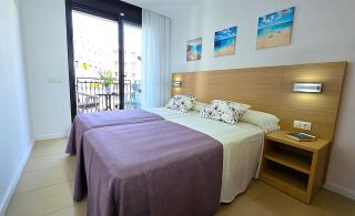 NextHome Town Center & Pool - 8