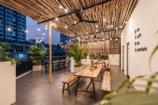 Oak Haven Housing-100m2 Rooftop-Next to Mall-Coffee Shop - Hanoi - 3