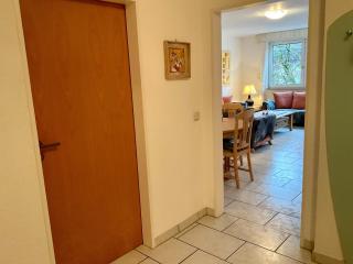 Zentral und ruhig - gut ausgestattete Wohnung mit Balkon für 1-3 Personen - Wuppertal - 3