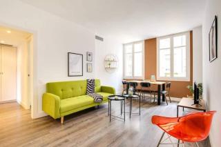 Colorful With Cozy Terrace In Gracia - Barcelone - 0