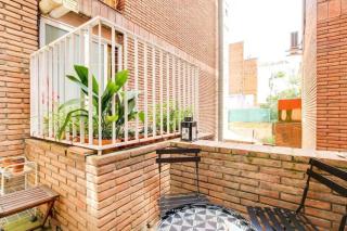 Colorful With Cozy Terrace In Gracia - Barcelone - 8