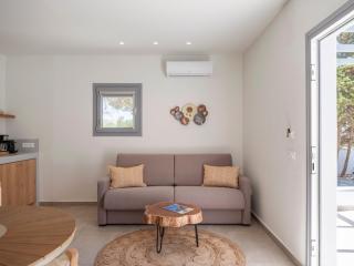 Paranthos Island Living - Chrissi Akti - 7