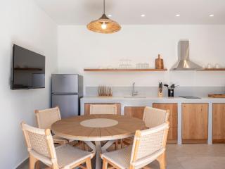 Paranthos Island Living - Chrissi Akti - 3