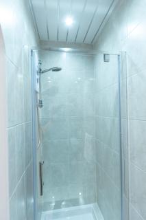 Guestz St Andrews Apartments - Lytham St Annes - 3