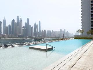 GuestReady- Emaar Waterfront Living | Beach Access - 9