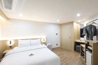 Hound Hotel Jeonju Joonghwasan - 6