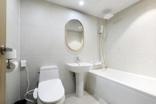 Hound Hotel Jeonju Joonghwasan - 7