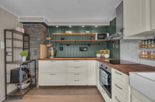 Aurora Horizon Apartments 2 Floors apartment with amazing view close to city centre, 2 bedrooms , 2 parking - 7