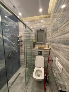 Luxury apartment in best place - Sheikh Zayed - 7