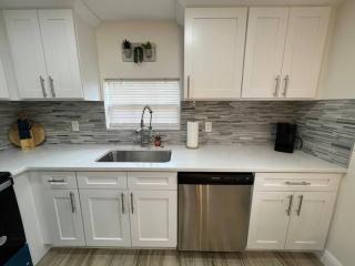 Stylish Chic King Bed Ybor DT - 2