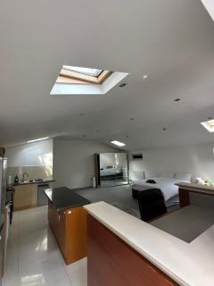 Near central open plan - 4