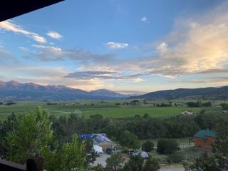 Vista Grande Hot Tub Overlooking Salida! - Salida - 6