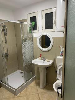 Vangjo Apartaments - 2