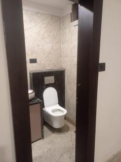 Hotel Highway Crown - - 4