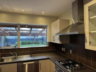 one master bedroom near airport - - 3