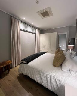 The Gallery 204 Luxury Apartment - Knysna - 1