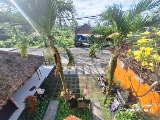 Ayuri Guesthouse - Tirtagangga - 1