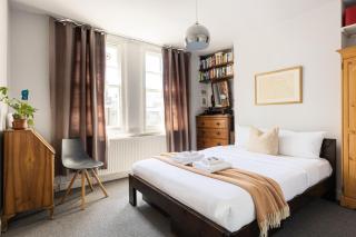 Lovely 1BR Flat in Hoxton with Balcony - 9