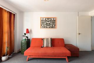 Lovely 1BR Flat in Hoxton with Balcony - 2