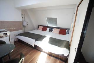 Apartment House Floor Assemble 601 - 1