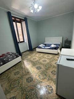 Casa Carmela Partenopea A due passi da Spaccanapoli - 0