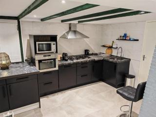 Urban Oasis - BIG stylish Apartment - Schiedam - 1