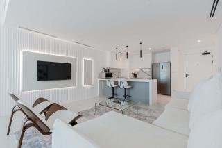 TRPS - La Vie, Jumeirah Beach Residences - 2BR Beachfront Residence - Furnished with Direct Private Beach Access - 7