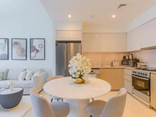 TRPS - Burj Royale, Downtown Dubai - 2BR - Burj Khalifa View - Furnished & Ready - 2