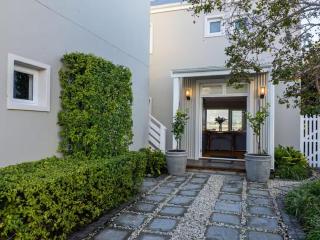 Thesen Tides House - 7
