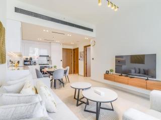 TRPS - Binghatti Lavender, JVC - Premium 1BR Retreat, Fully Furnished - 7