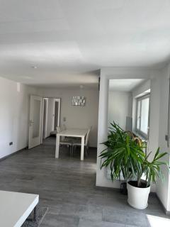 Schöne Wohnung in Top Lage - 1
