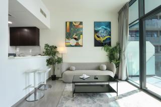 Livbnb Suites - Bright 1 BR Suite in Merano Tower - 7
