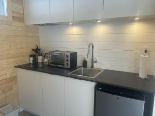 Micro-Cabin in the Mountains - Solstice 2 - 3