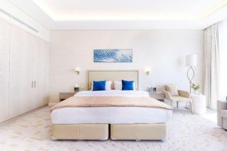 Scenic Studio at Palm Tower - 1